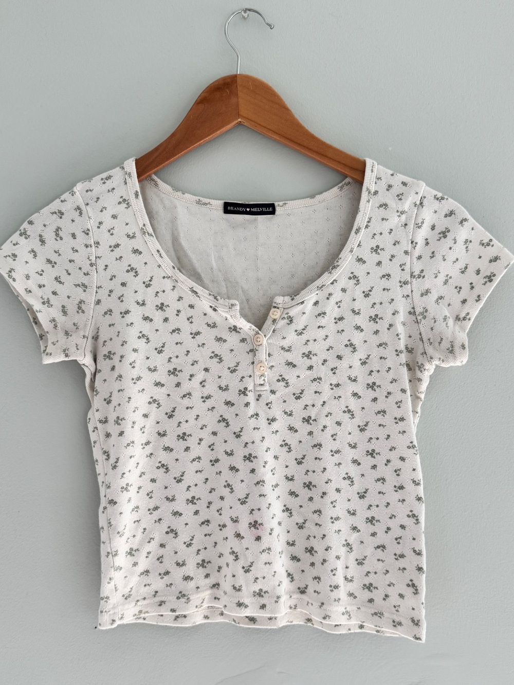 Brandy Melville Cream Floral Scoop Henley Tee S